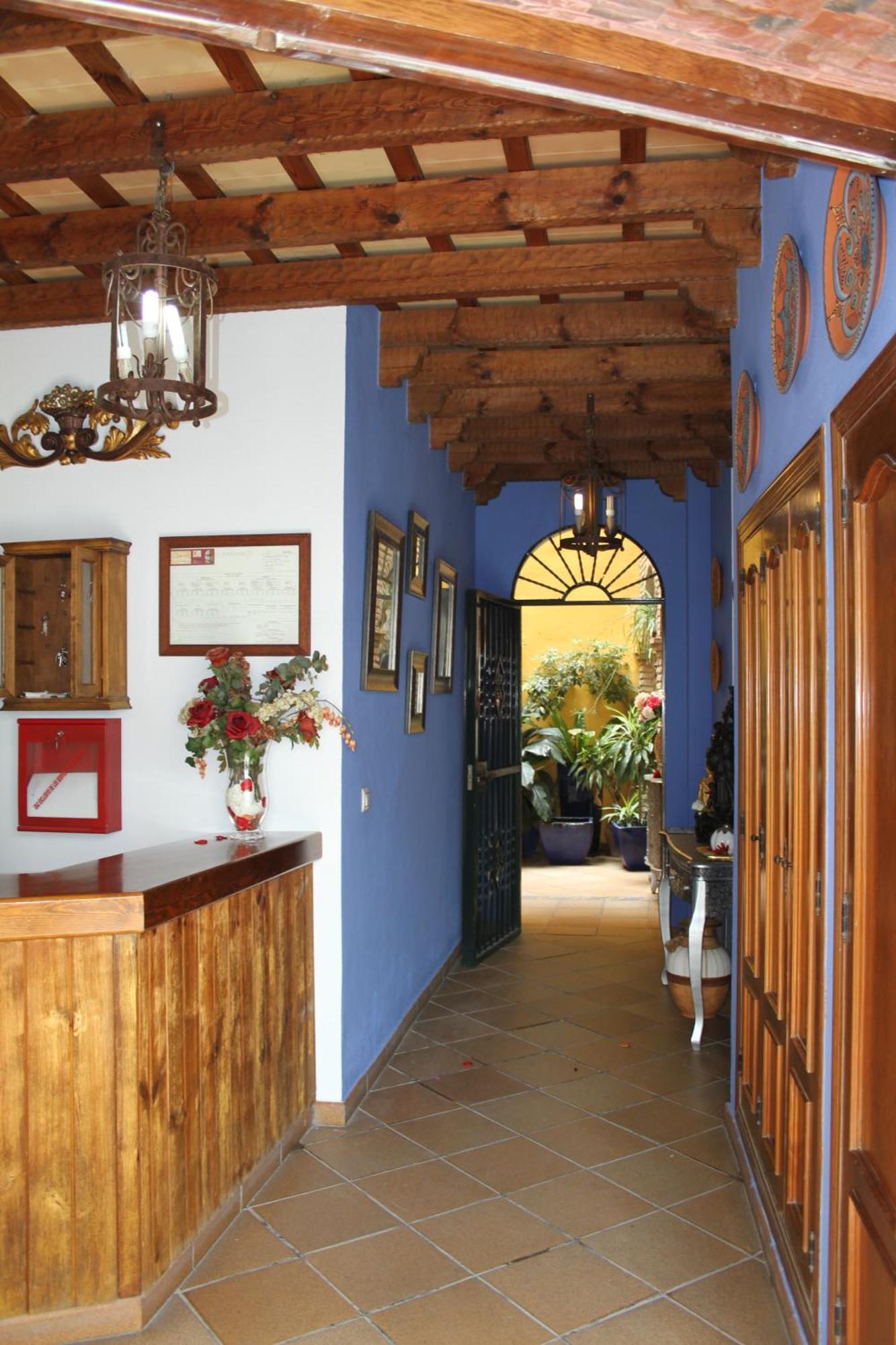 Hostal Lojo Conil De La Frontera Luaran gambar